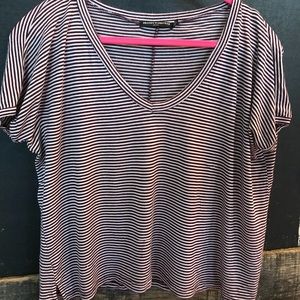 Brandy Melville Shirt!